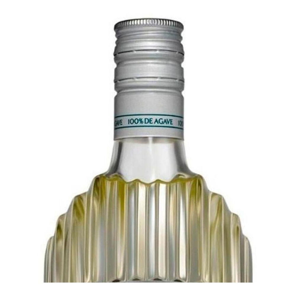 Tequila Centenario Plata 950 ml image number 2