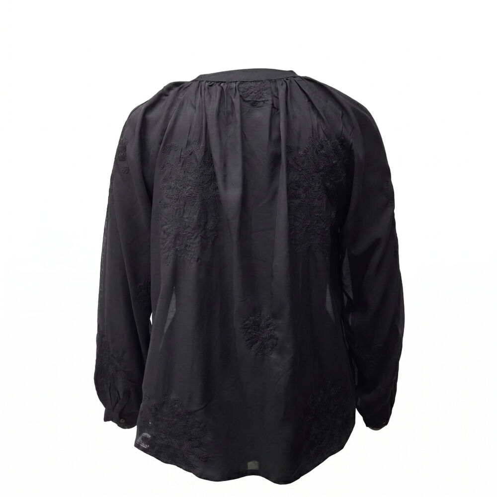 Blusa manga larga con escote cuello V negro talla EG RC Collections image number 1