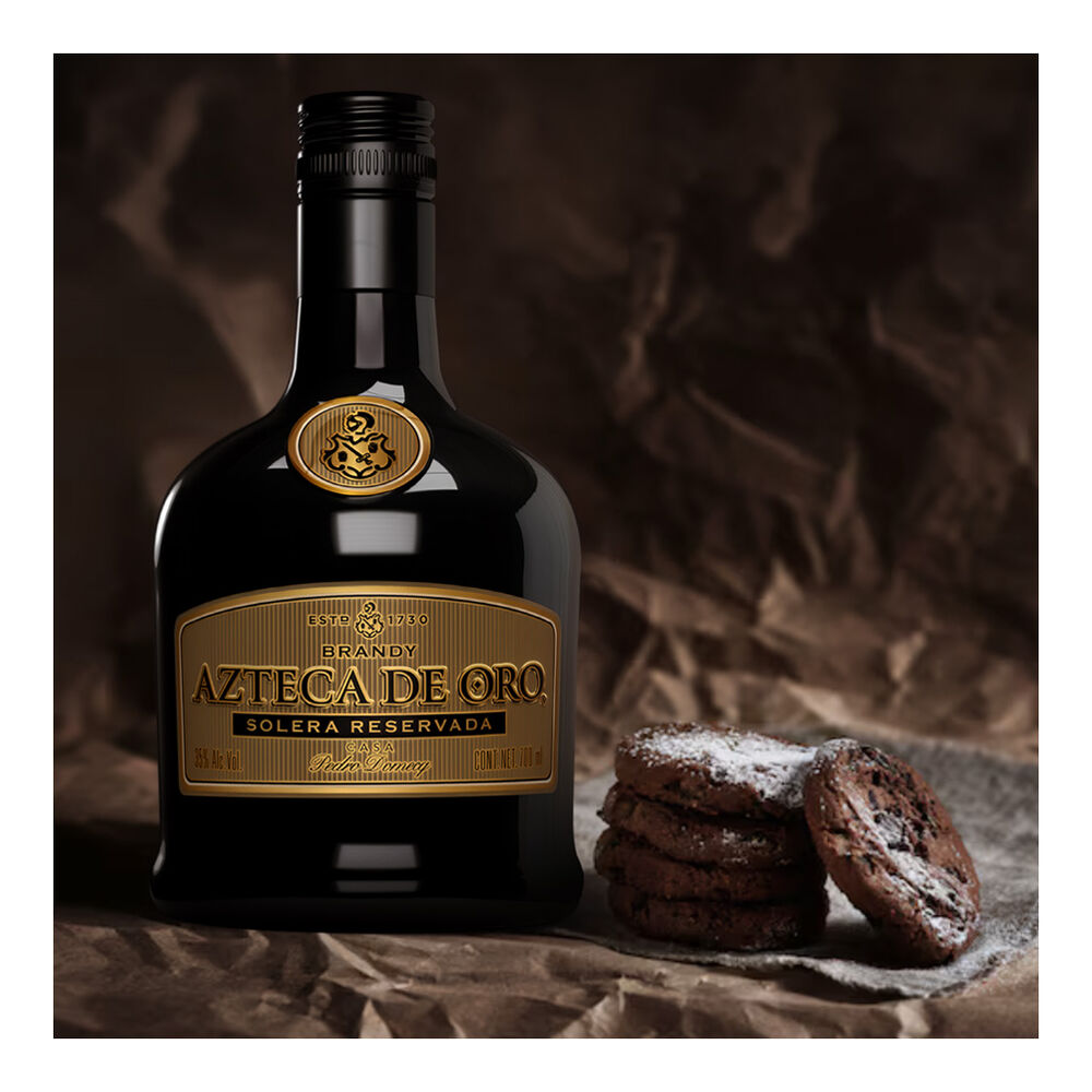 Brandy Azteca de Oro 700 mL image number 1