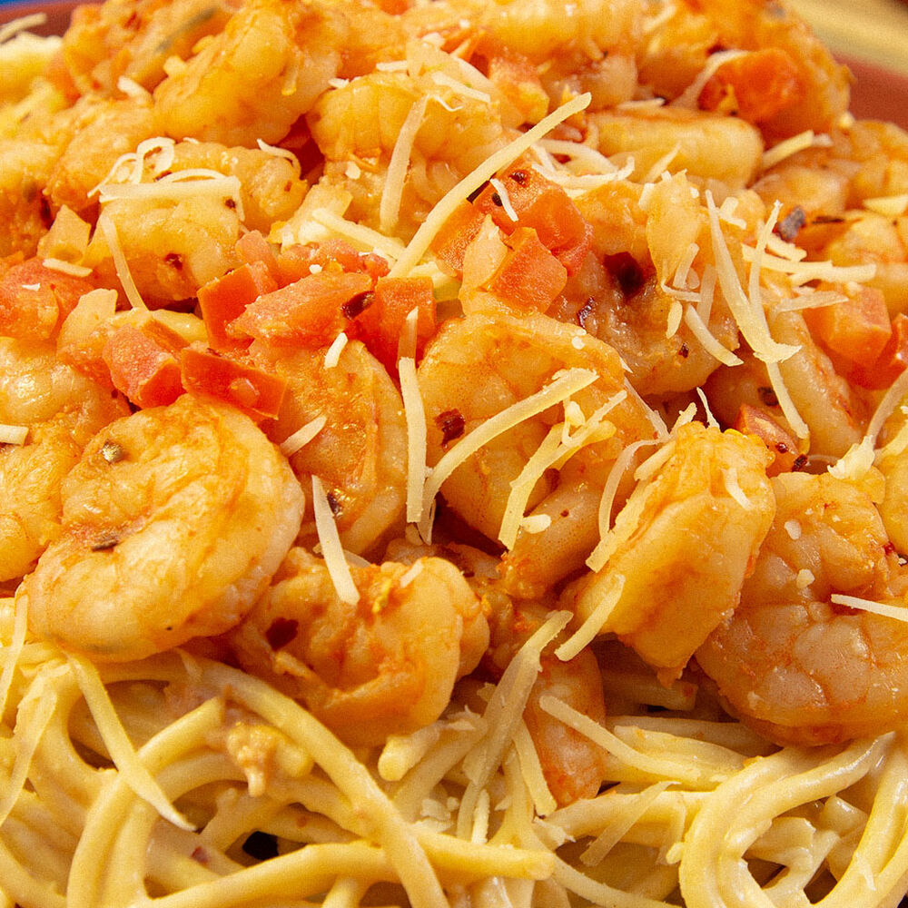 Pasta con Camarones image number 2