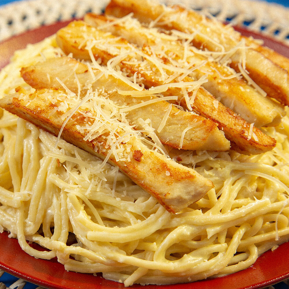 Pasta con Pollo image number 2